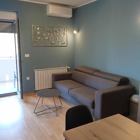 Apartment Laura Pula Extérieur photo